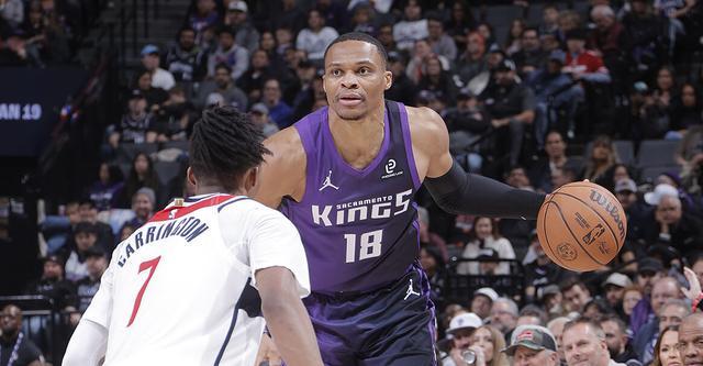 世界杯晋级规则说明-威少26+6小萨复出13+6+5 国王主场轻取奇才