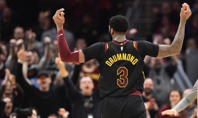 世界杯小组赛积分榜-八位高管评估庄神交易前景 最多值1首轮或2次轮？